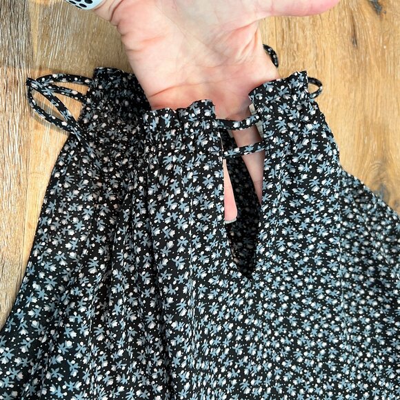 Loft Outlet Floral Sleeveless Top Ruffle Detail Cut Out Keyhole Back S - Picture 5 of 8